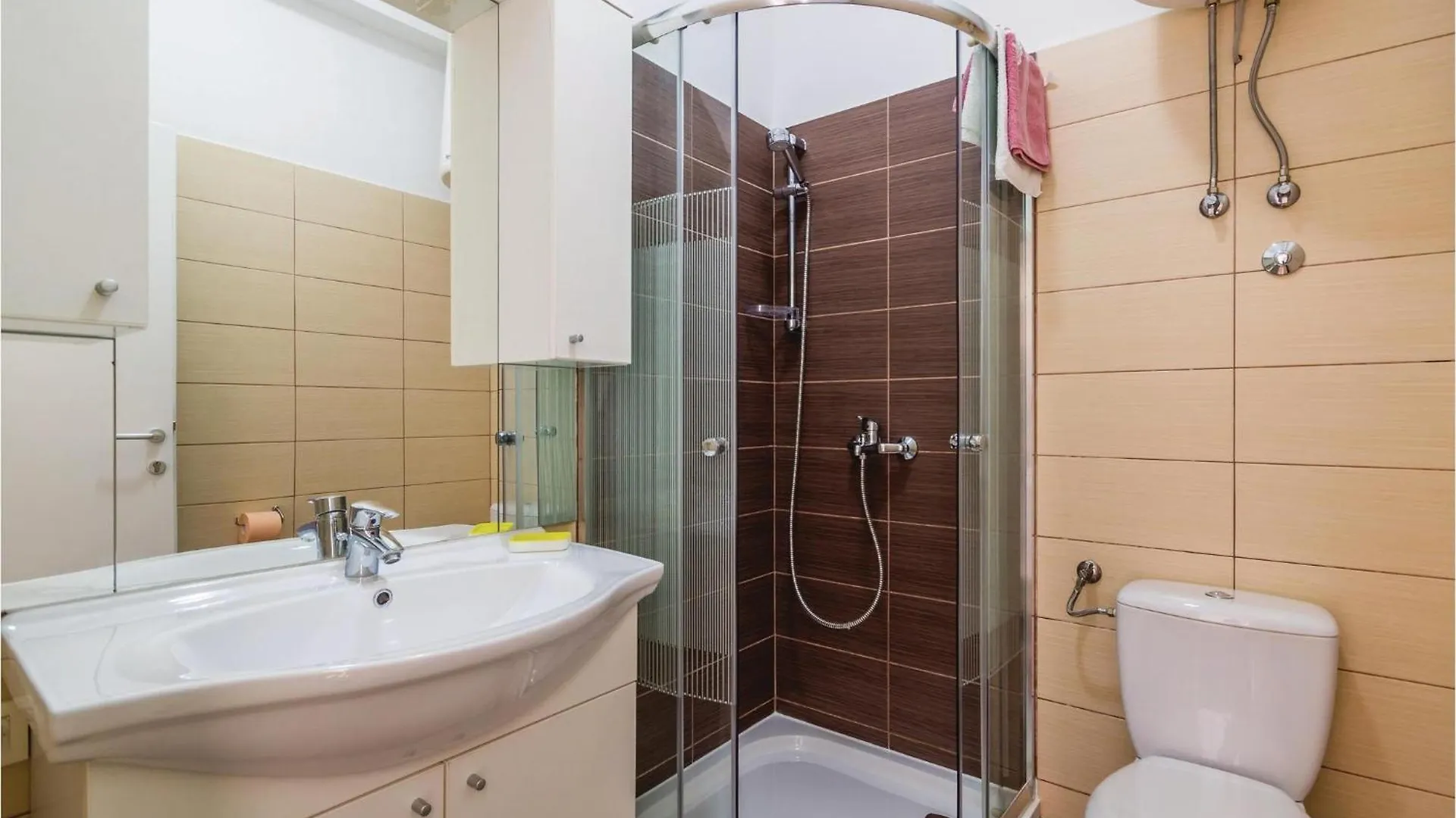 Сasa de vacaciones 2 Bedroom Beautiful Home In Selce Croacia